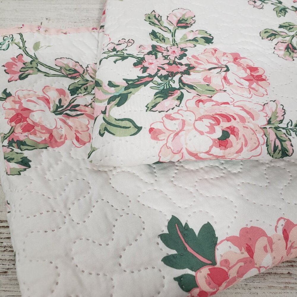 Pair of Shabby Chic Pink & Green Floral Quilted Pillow Shams Standard Size - Picture 6 of 6